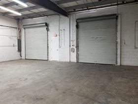 Wanted: Looking for garage space renting